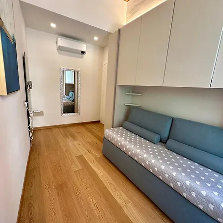 La Dimora - Elegante Trilocale In Centro A Due Passi Dal Mare * Finale Ligure