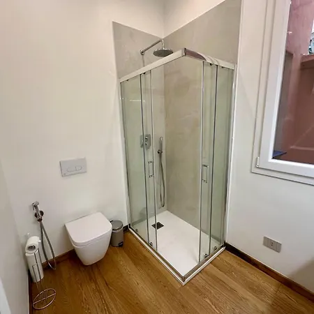 La Dimora - Elegante Trilocale In Centro A Due Passi Dal Mare דירה