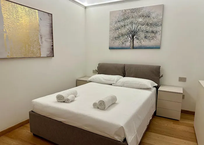 La Dimora - Elegante Trilocale In Centro A Due Passi Dal Mare *