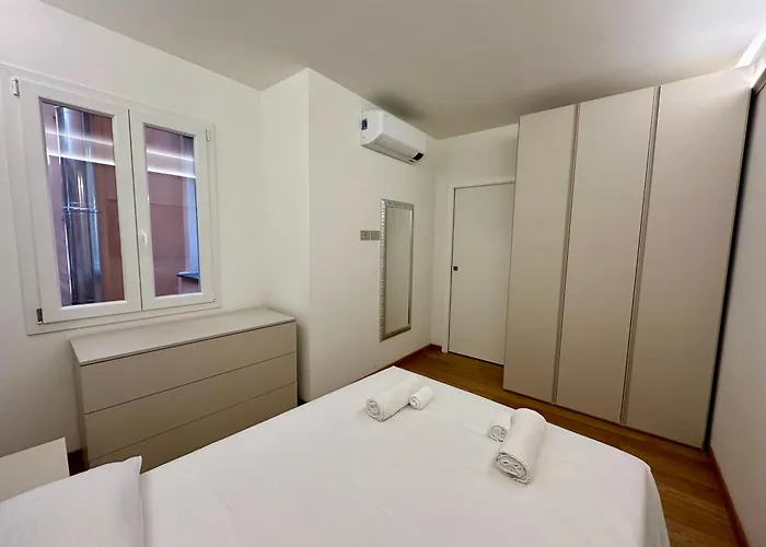 La Dimora - Elegante Trilocale In Centro A Due Passi Dal Mare